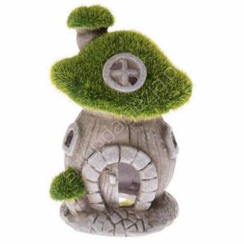 Domek ceramiczny z trawą 