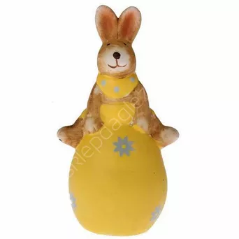 Zając ceramiczny z jajkiem